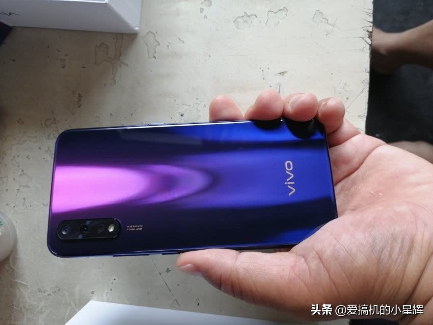 vivoz5手机怎么样（vivoz5参数配置及真实测评）