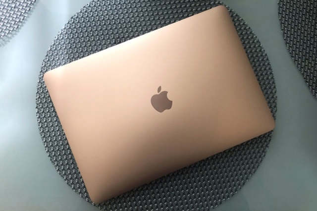 macbook air重量比较（目前为止最轻薄笔记本）