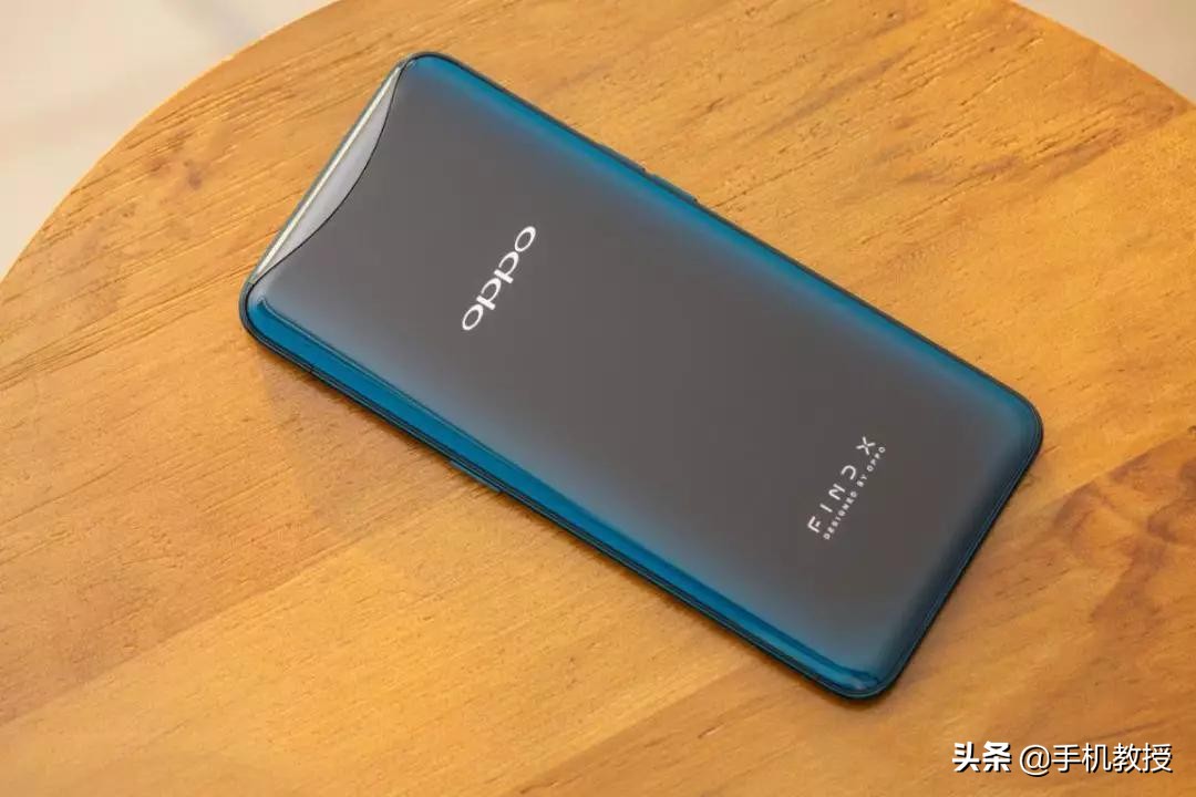 oppo与vivo什么关系（oppo与vivo哪个性价比高）