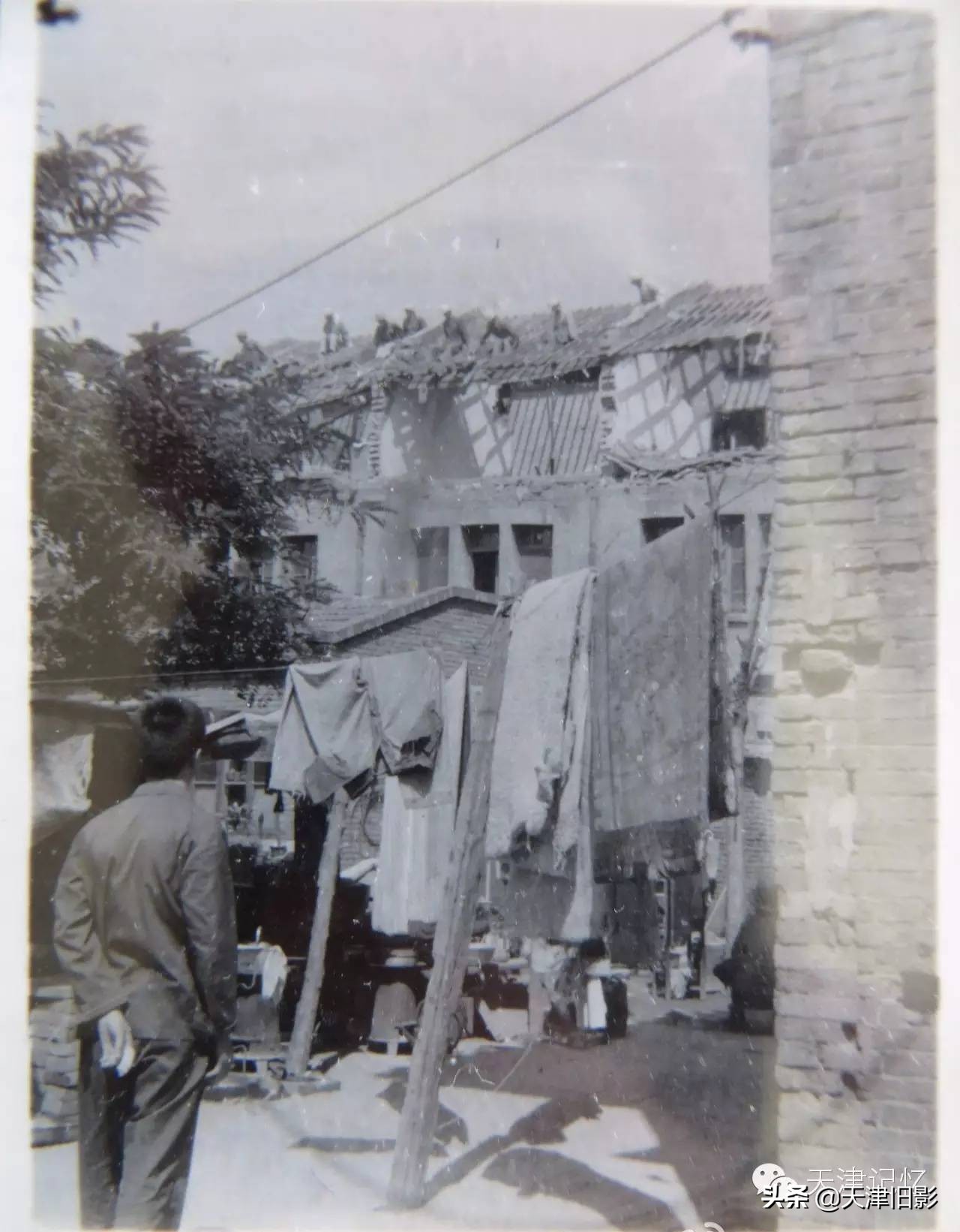 唐山地震发生在哪一年几月几号（唐山地震发生的具体时间）