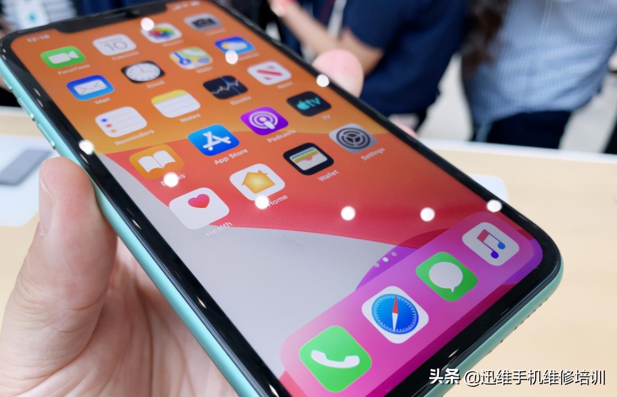 iphonex无限重启怎么解决（苹果充电不停的循环开机）